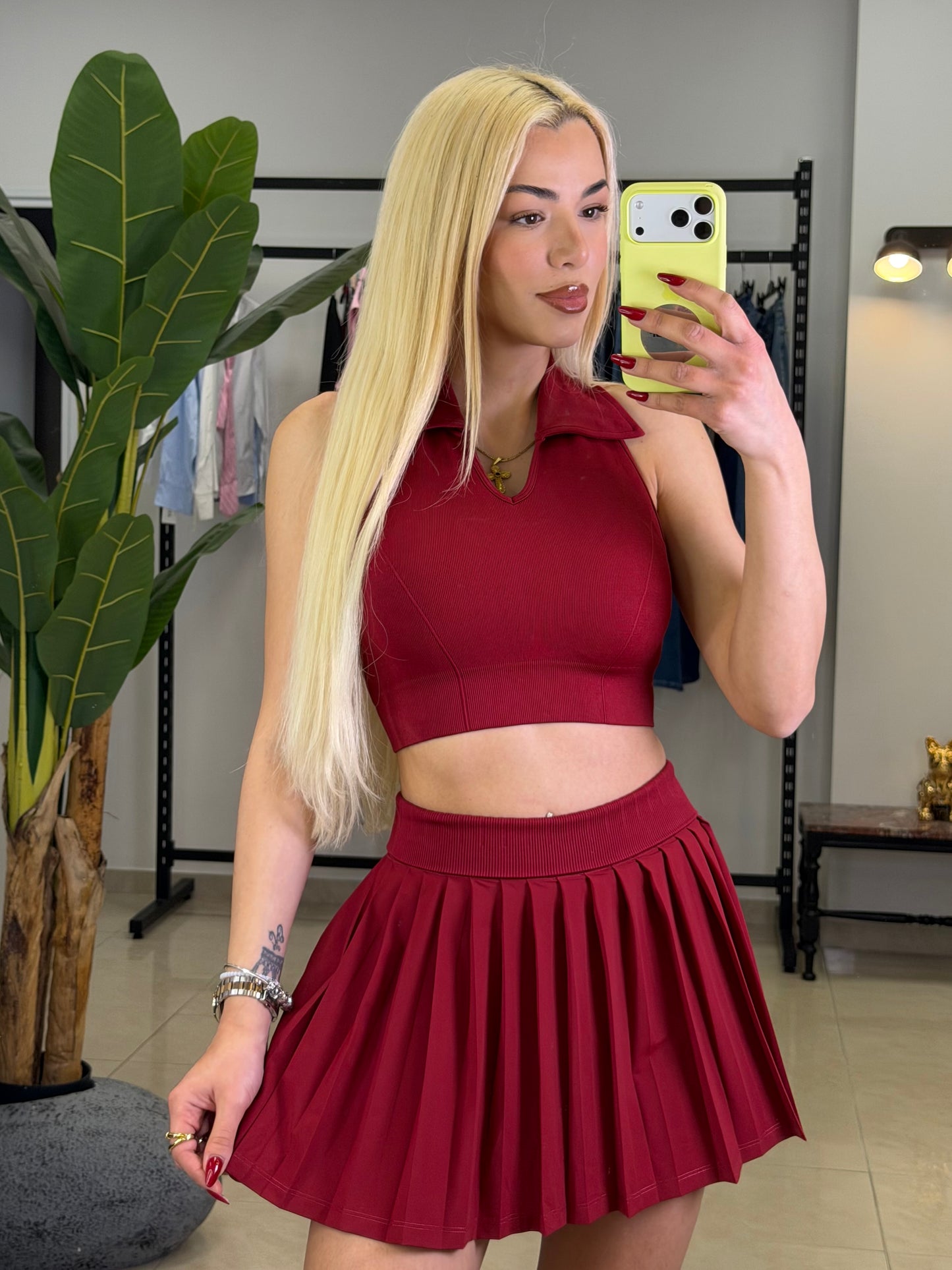 Court muse set