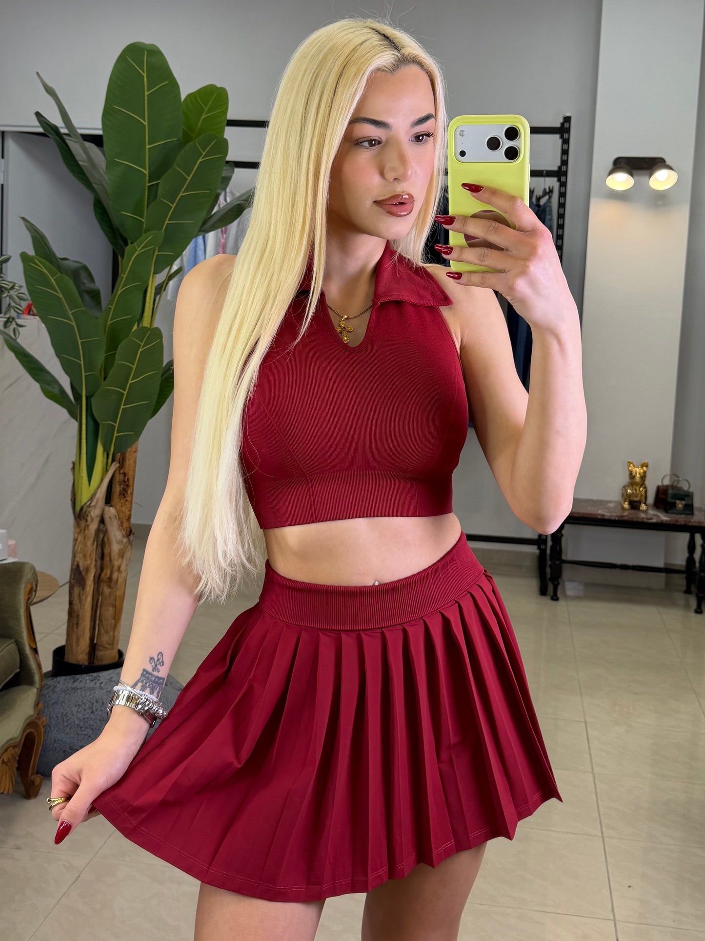 Court muse set