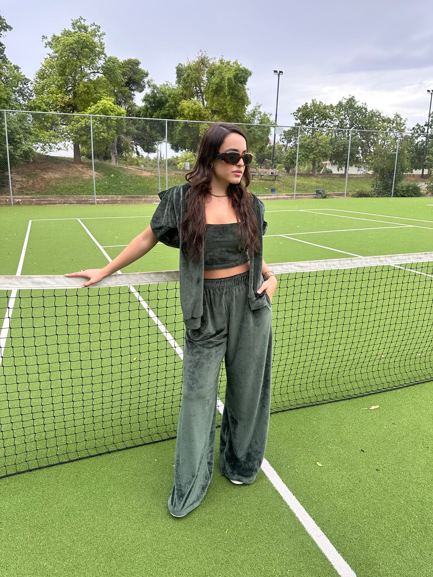 ΣΕΤ:  ( 3 pieces ) Ζακέτα Angelic + Παντελόνι Danae + ΔΩΡΟ Μπλουζάκι 💖