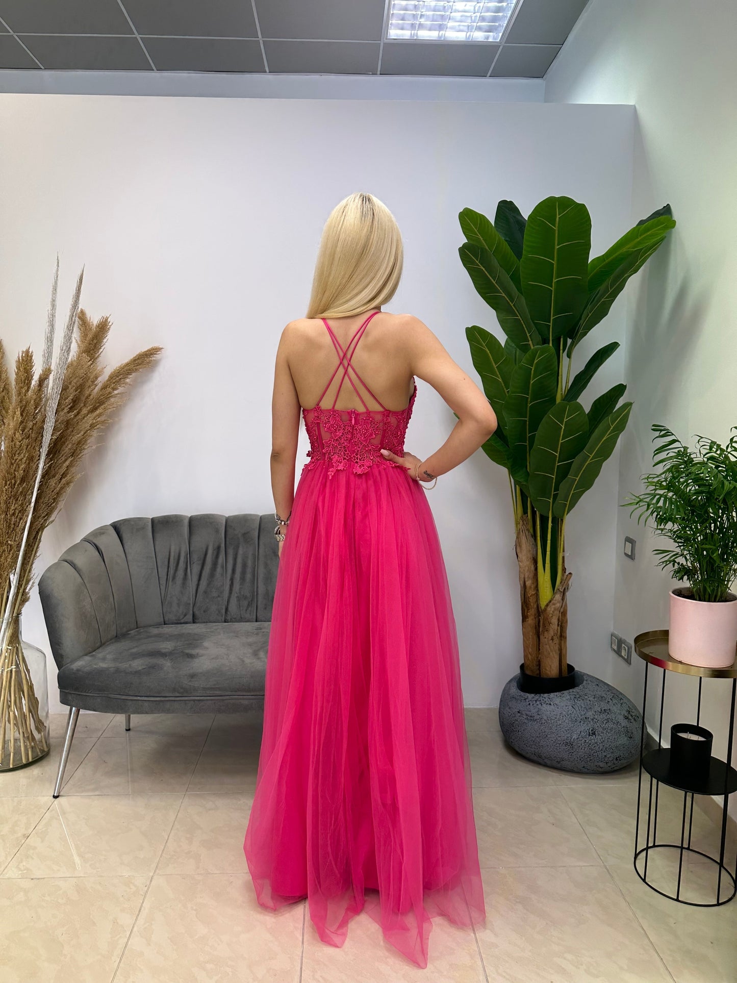 Celeste veiling maxi dress